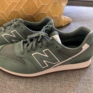 New balance womens shoes size 8.5 medium